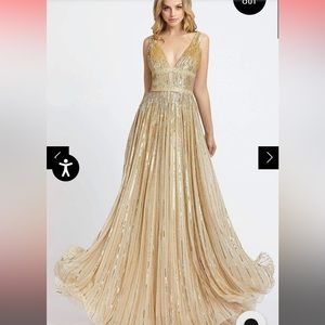 Mac Duggal Gold Gown size 0